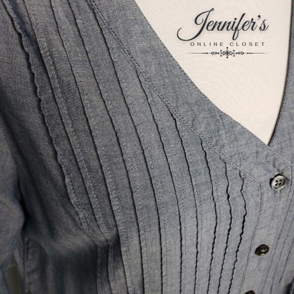 J. Jill Women's Chambray Pleated V-Neck Button Front Blouse/Tunic - Picture 4 of 9